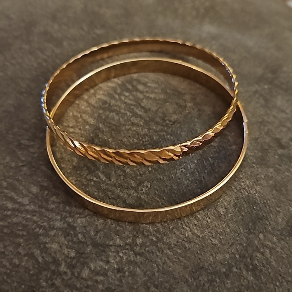 3/$30 Copper Rose Goldtone Color Bangle Bracelets - Picture 2 of 4